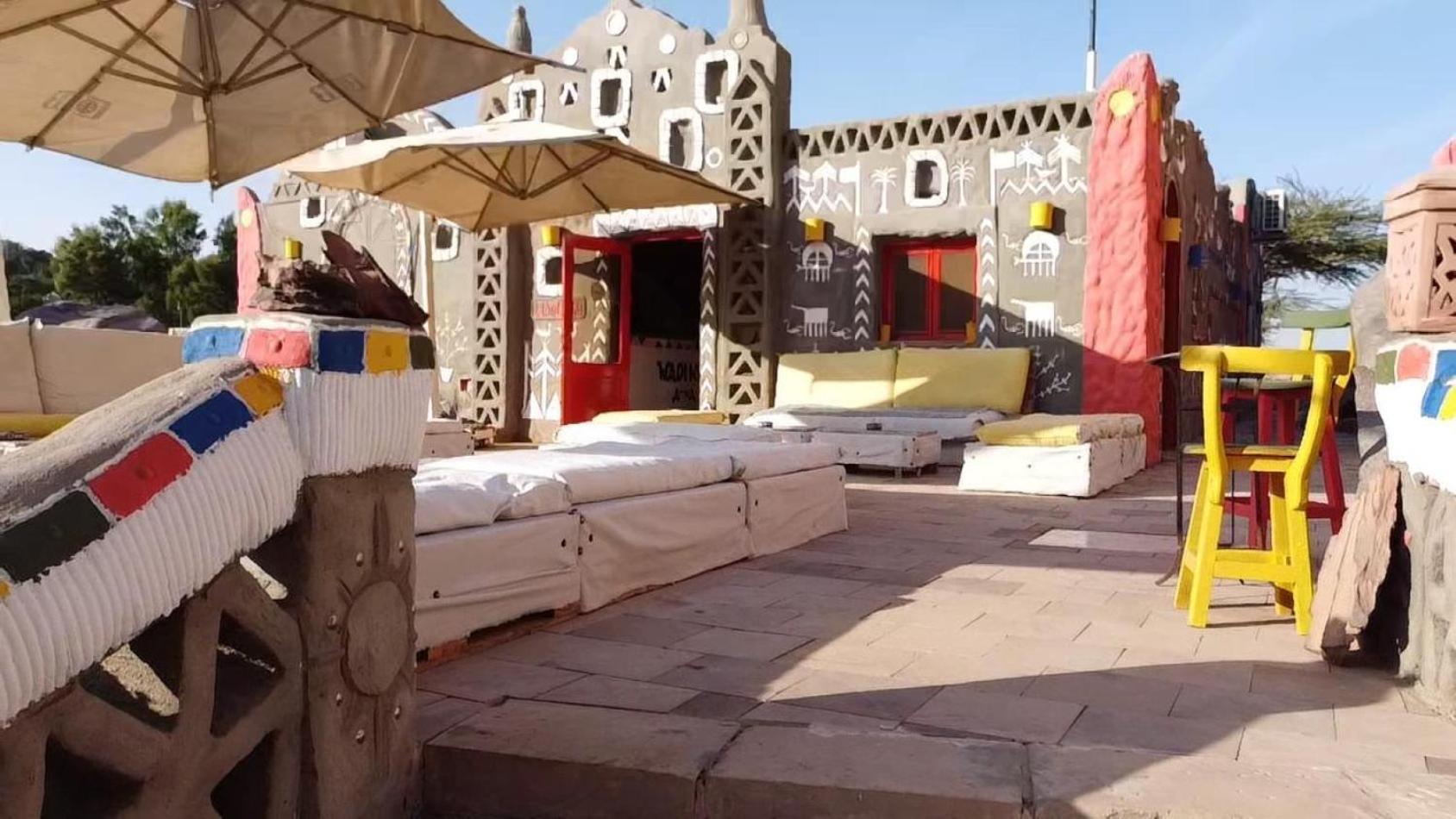 Artika Wadi Kiki Assouan